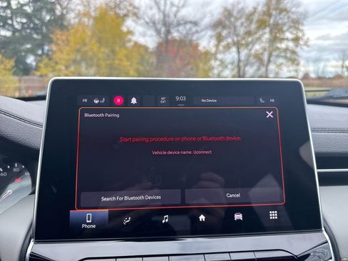 Certified 2022 Jeep Compass Limited image 24