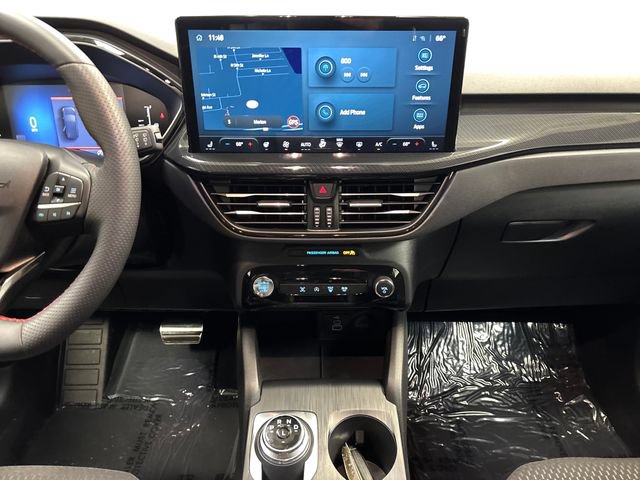 Used 2024 Ford Escape ST-Line w/ Tech Pack #1 AWD/4WD image 14