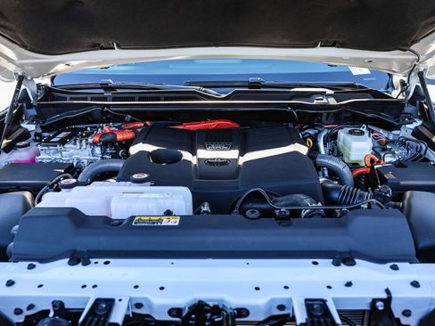 Certified 2026 Toyota Tundra Limited w/ Limited PVM Package image 16