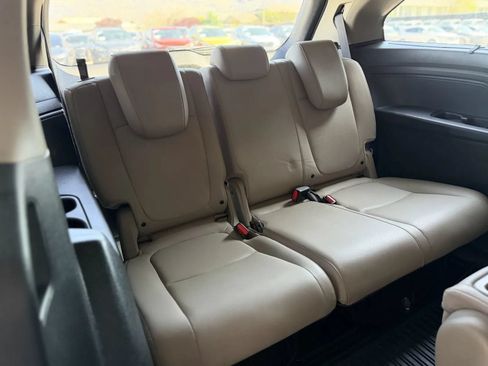 Used 2023 Honda Odyssey Touring image 18