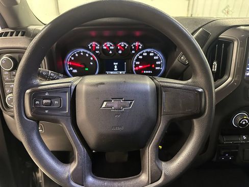 Used 2020 Chevrolet Silverado 1500 Custom Trail Boss w/ Custom Convenience Package AWD/4WD image 31