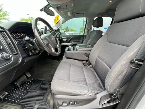 Used 2018 Chevrolet Silverado 1500 LT w/ All Star Edition AWD/4WD image 18