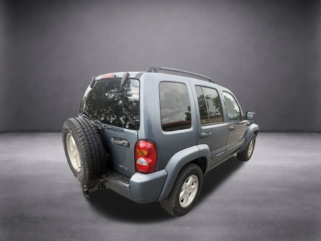 Used 2002 Jeep Liberty Limited AWD/4WD image 14