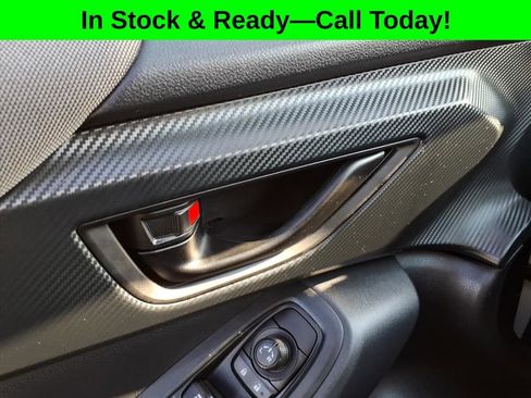 Used 2024 Subaru Crosstrek 2.0i Premium image 18