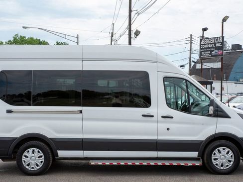 Used 2017 Ford Transit 350 XL RWD image 13