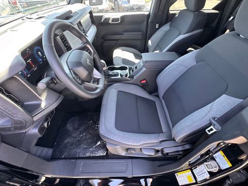 New 2026 Ford Bronco Big Bend AWD/4WD image 16