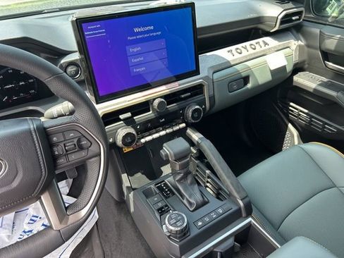 New 2025 Toyota Tacoma 4x4 Double Cab Hybrid image 31