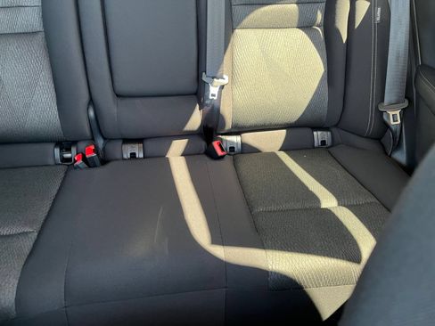 Used 2025 Nissan Rogue SV AWD/4WD image 34