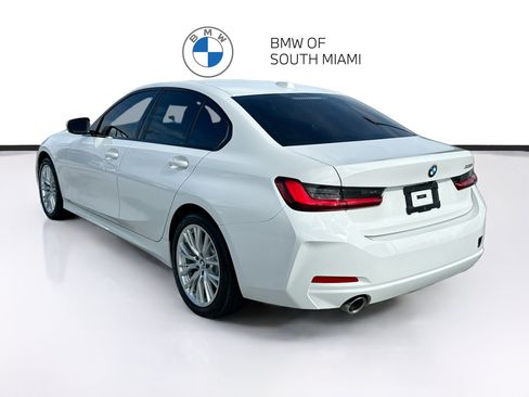 Certified 2023 BMW 330i Sedan RWD image 5