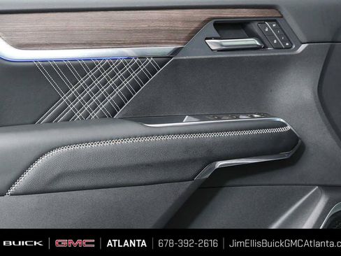 New 2026 GMC Acadia Denali w/ Super Cruise Package FWD image 6