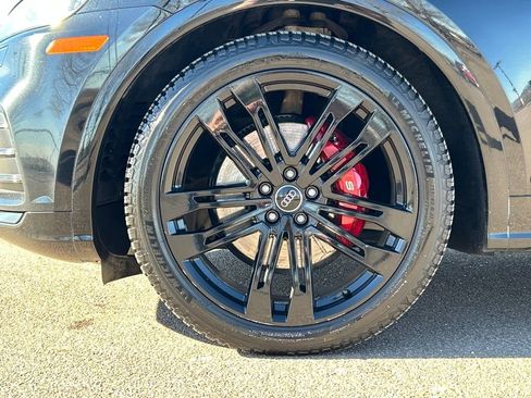 Used 2019 Audi SQ5 Premium Plus image 31