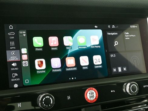 New 2025 Porsche Macan image 16