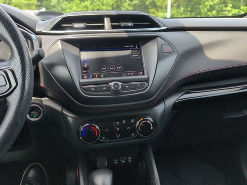 Used 2022 Chevrolet TrailBlazer RS AWD/4WD image 20