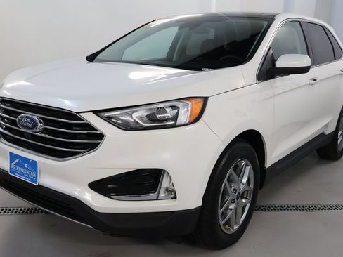 Used 2021 Ford Edge SEL w/ Convenience Package AWD/4WD image 3