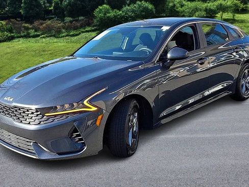 Used 2023 Kia K5 LXS image 4