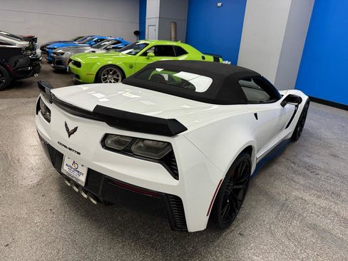 Used 2019 Chevrolet Corvette Z06 RWD image 27