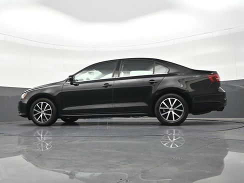 Used 2018 Volkswagen Jetta SE FWD image 19
