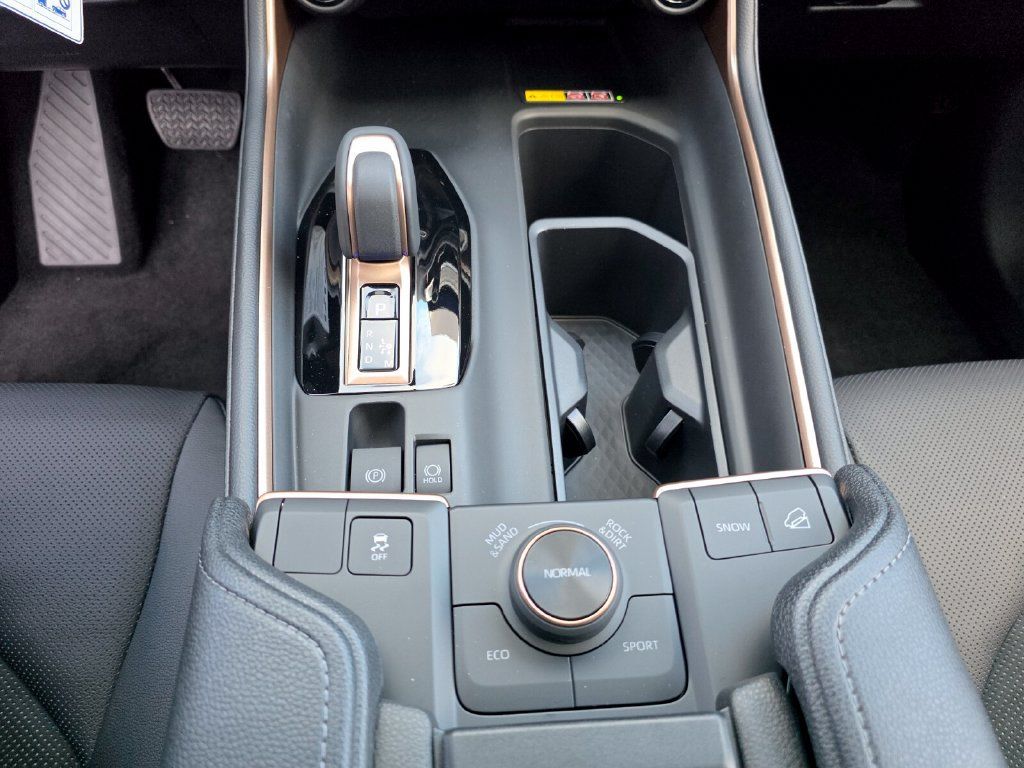 New 2026 Toyota Grand Highlander AWD Hybrid image 29