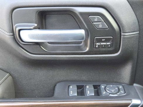 Used 2020 GMC Sierra 1500 SLT image 22