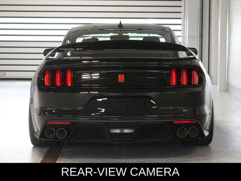 Used 2020 Ford Mustang Shelby GT350R w/ GT350R Equipment Group 920A RWD image 5
