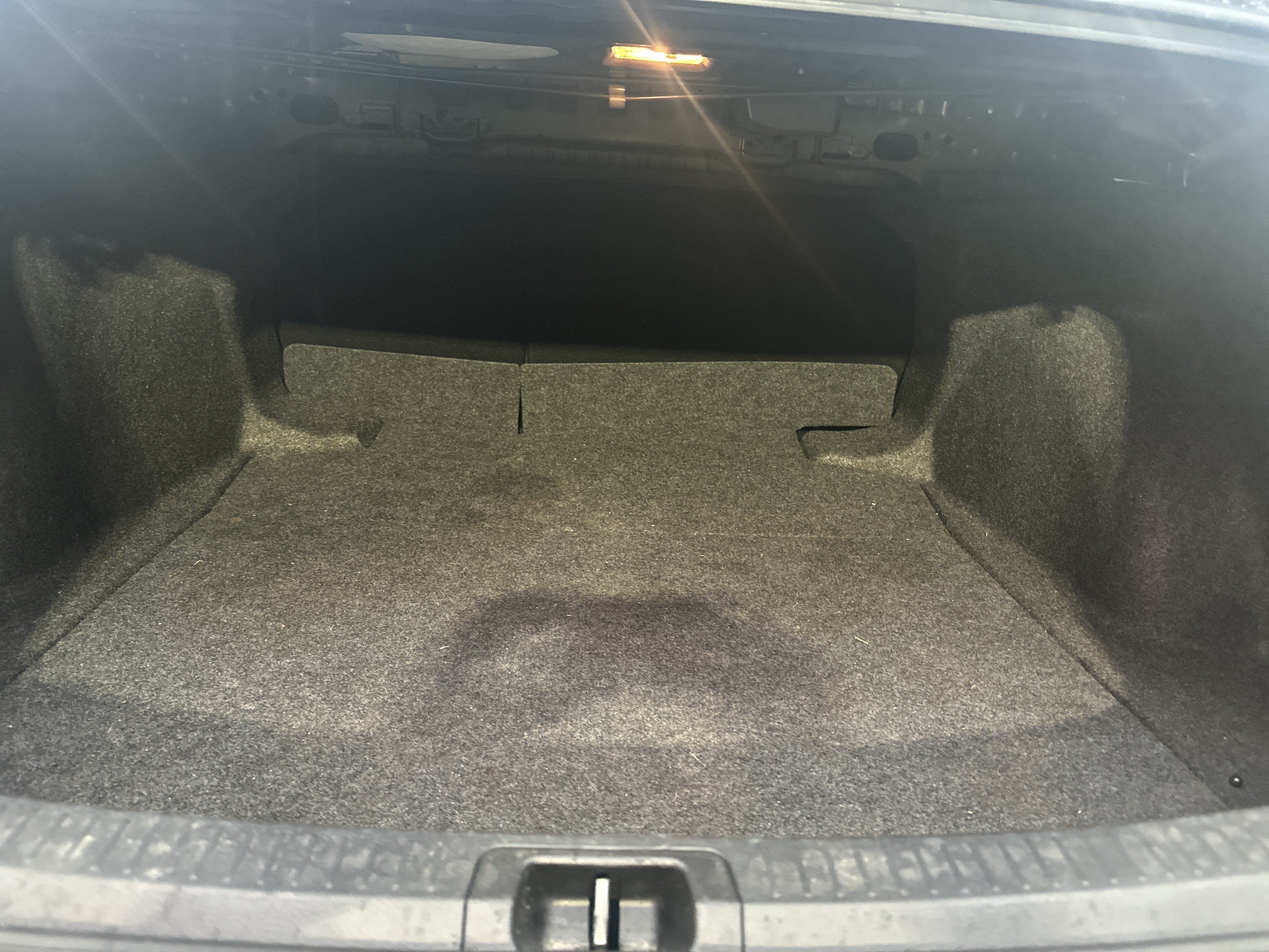 Used 2025 Toyota Corolla SE FWD image 31