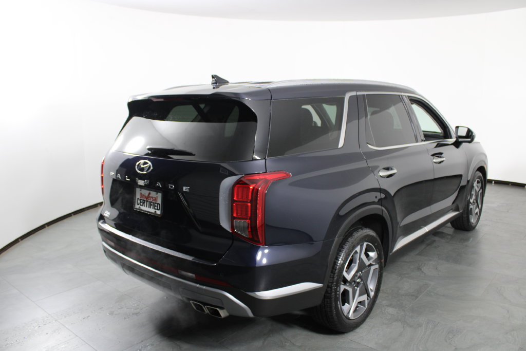 Certified 2024 Hyundai Palisade Limited FWD image 4