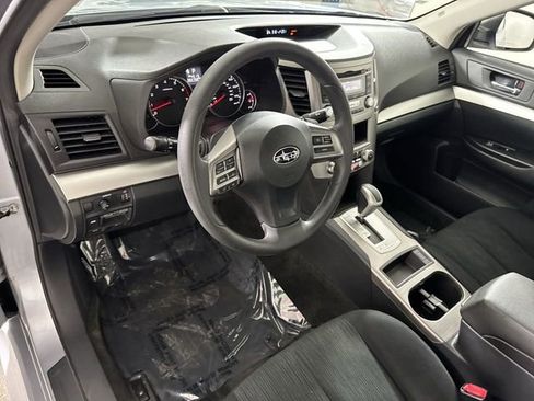 Used 2013 Subaru Legacy 2.5i image 21