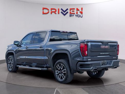 Used 2021 GMC Sierra 1500 AT4 w/ AT4 Value Package image 3