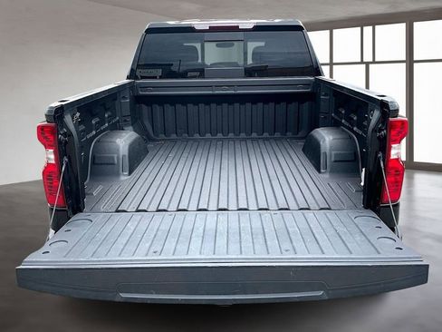 Used 2021 Chevrolet Silverado 1500 LT w/ Convenience Package II image 7