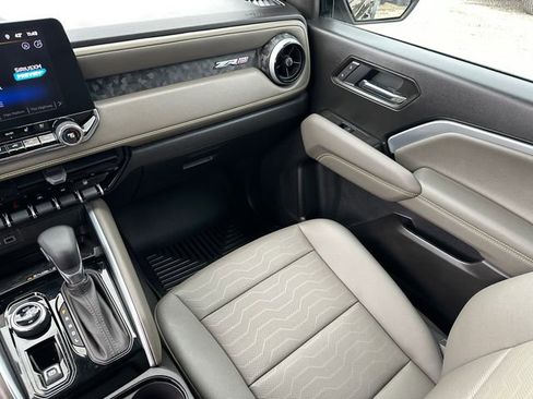 Used 2025 Chevrolet Colorado ZR2 image 20
