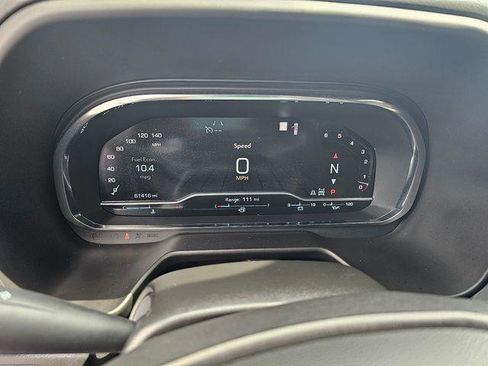Used 2023 GMC Yukon XL AT4 w/ Technology Package AWD/4WD image 32