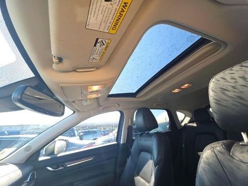 Used 2023 MAZDA CX-5 AWD 2.5 S w/ Premium Package image 9