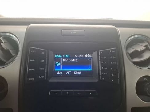 Used 2013 Ford F150 XLT w/ Luxury Equipment Group RWD image 26