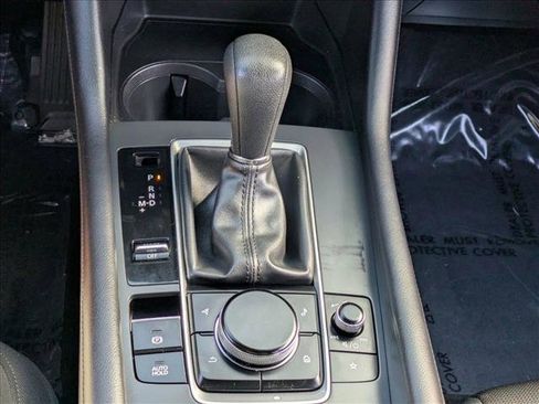 Used 2022 MAZDA MAZDA3 s image 13