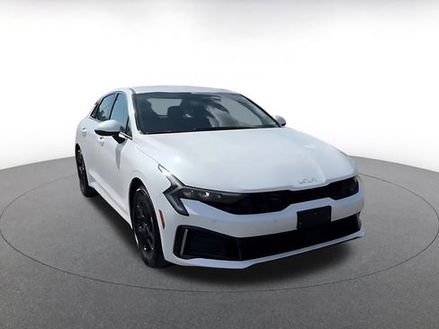 Used 2025 Kia K5 LXS image 3