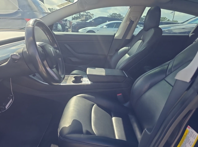 Used 2019 Tesla Model 3 Long Range AWD/4WD image 3