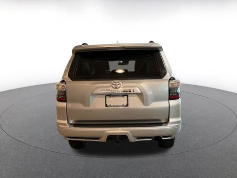 Used 2024 Toyota 4Runner TRD Sport image 12