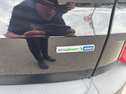 Used 2020 Ford Escape SEL AWD/4WD image 25