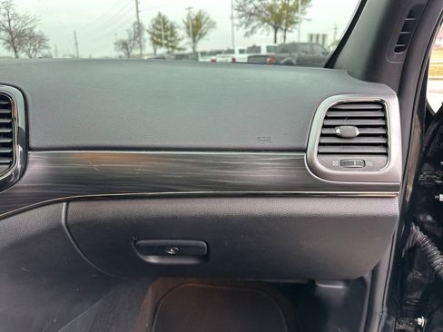 Used 2020 Jeep Grand Cherokee Limited X image 59