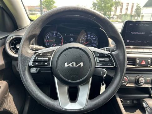 Certified 2023 Kia Forte LXS FWD image 34