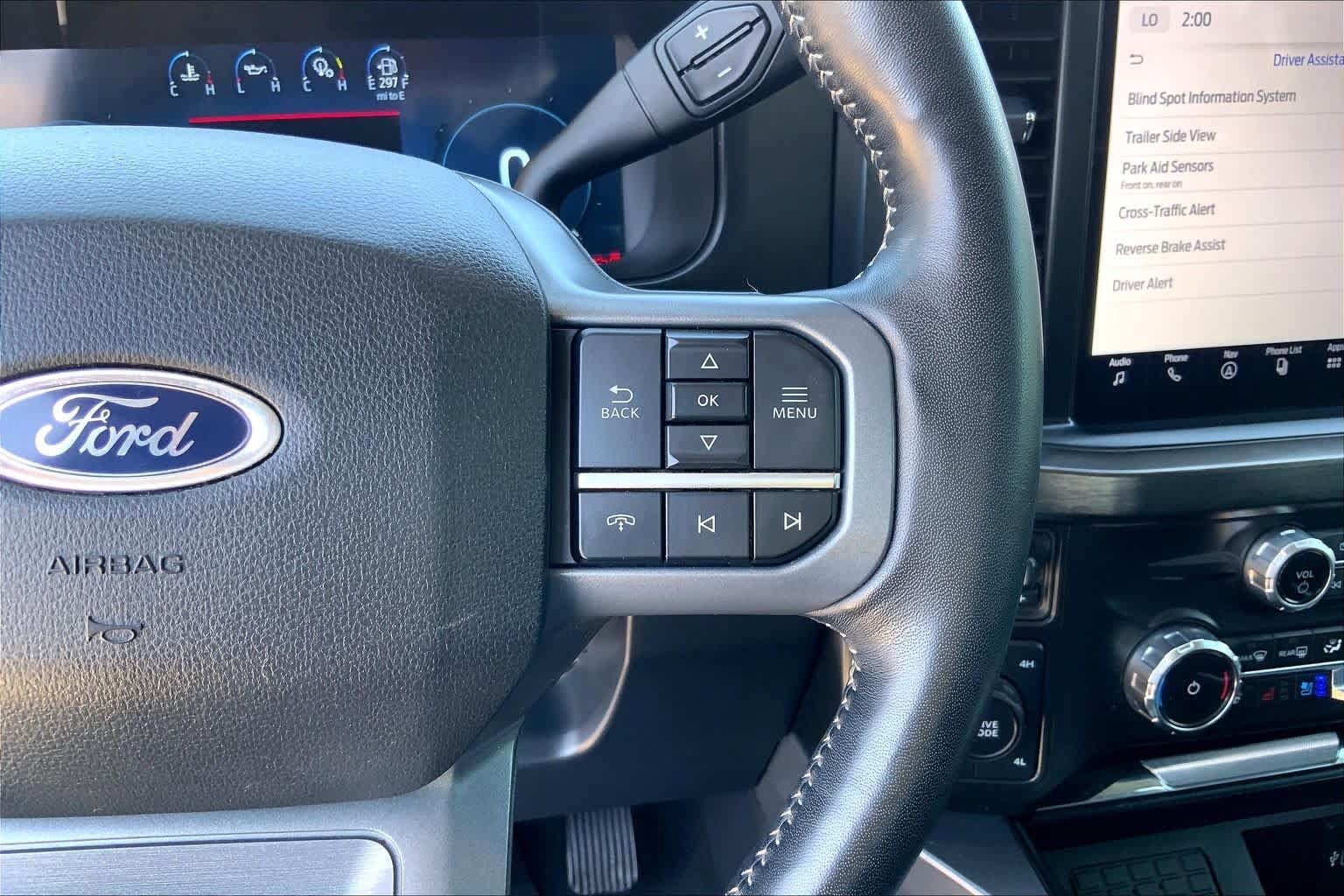 Used 2024 Ford F250 Lariat w/ Lariat Ultimate Package AWD/4WD image 25