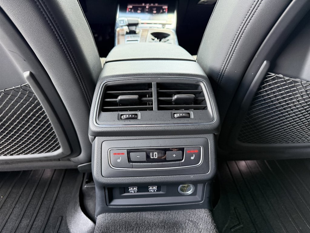 Used 2019 Audi A6 3.0T Premium Plus w/ Premium Plus Package AWD/4WD image 16