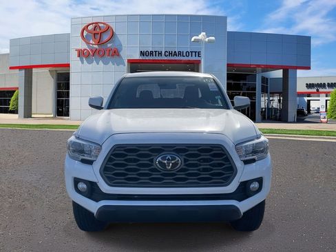 Used 2023 Toyota Tacoma TRD Off-Road image 5
