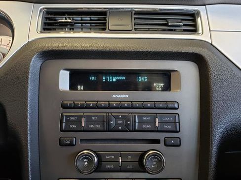 Used 2010 Ford Mustang GT image 20