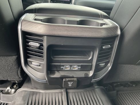 Used 2026 RAM 3500 Laramie w/ Max Tow Package AWD/4WD image 39