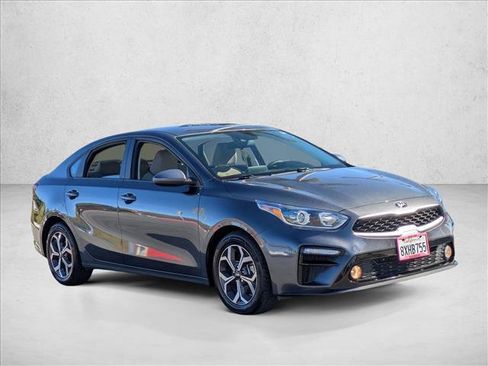 Used 2021 Kia Forte LXS image 4