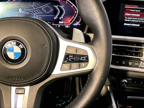 Used 2019 BMW 330i xDrive Sedan w/ M Sport Package AWD/4WD image 25