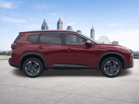 Certified 2024 Nissan Rogue SV w/ SV Premium Package FWD image 6