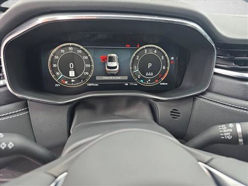 Used 2024 Jaguar F-PACE R-Dynamic S AWD/4WD image 20