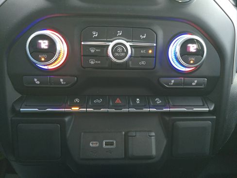 Used 2021 GMC Sierra 1500 Elevation w/ X31 Off-Road Package image 28